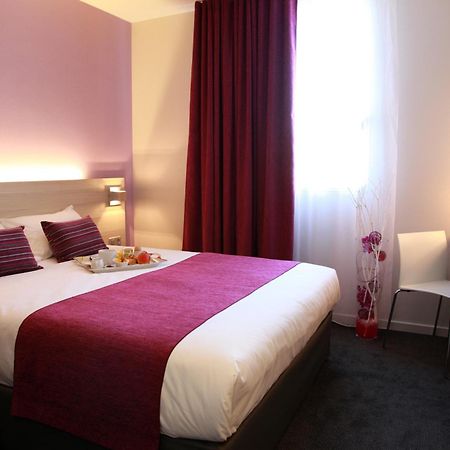 Brit Hotel Vannes-Theix Esterno foto
