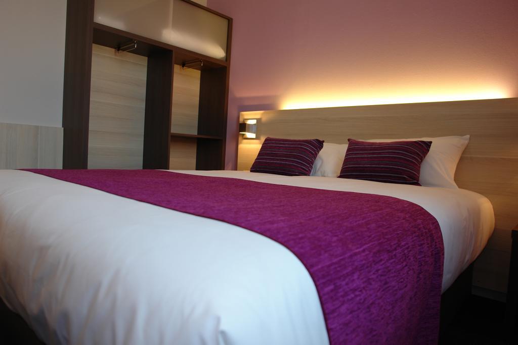 Brit Hotel Vannes-Theix Esterno foto